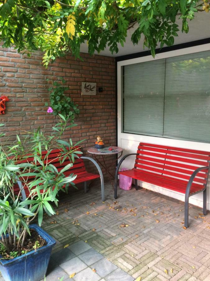 Bed and Breakfast De Mozaiektegel Uden Exterior foto